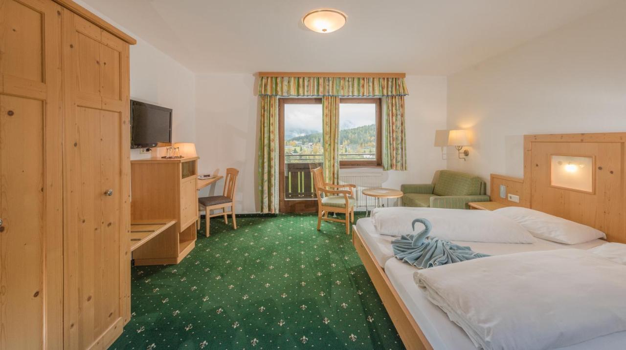Hotel Berghof Ramsau am Dachstein Zewnętrze zdjęcie