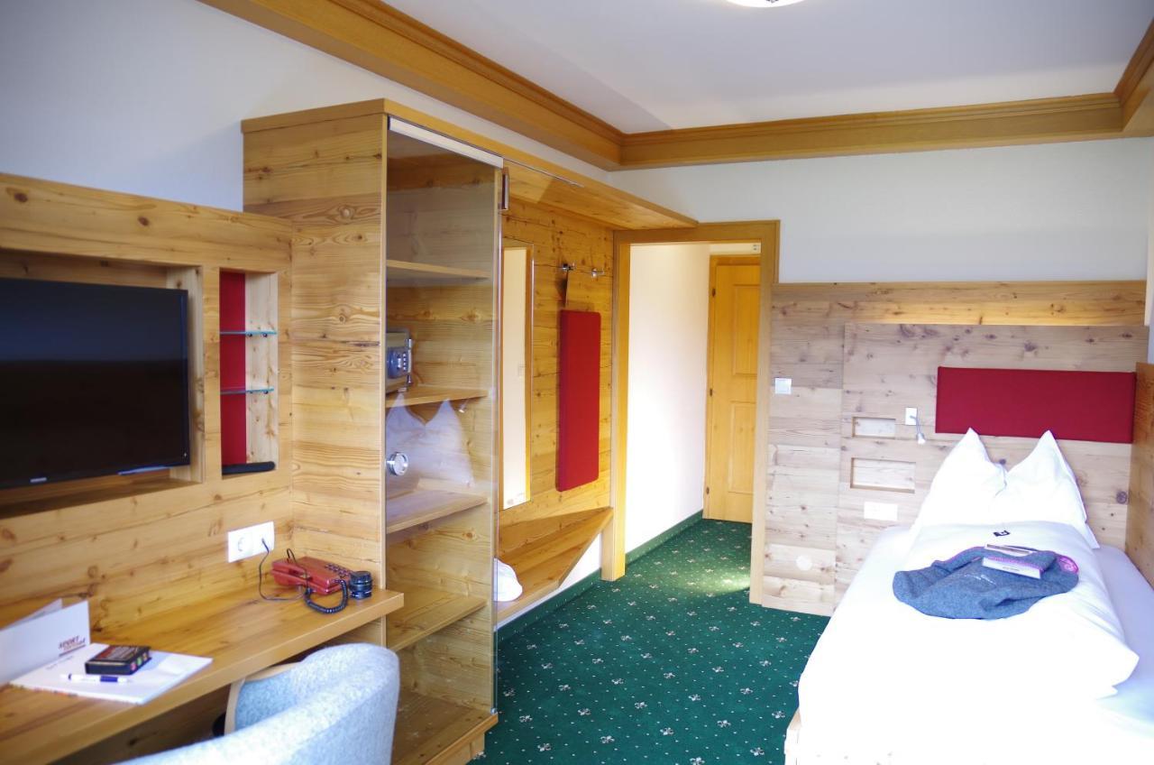 Hotel Berghof Ramsau am Dachstein Zewnętrze zdjęcie